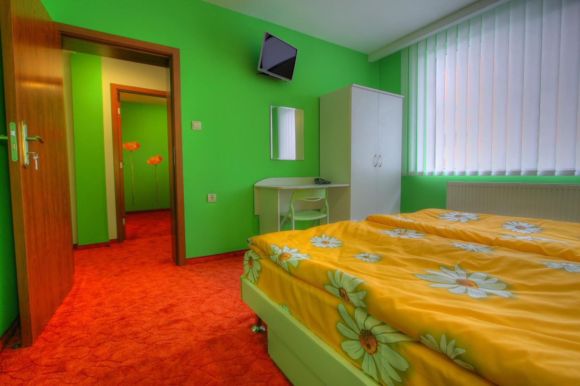 Family Hotel Mania Eski Zağra Dış mekan fotoğraf