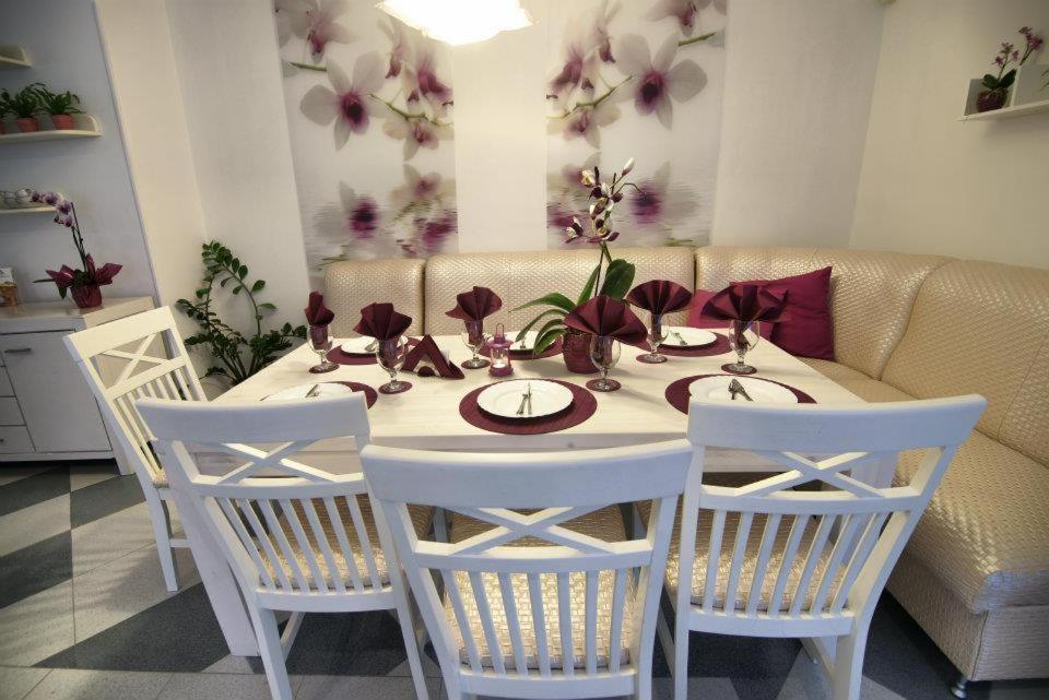 Family Hotel Mania Eski Zağra Dış mekan fotoğraf