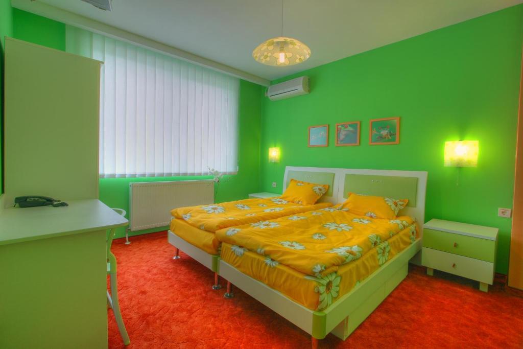 Family Hotel Mania Eski Zağra Oda fotoğraf